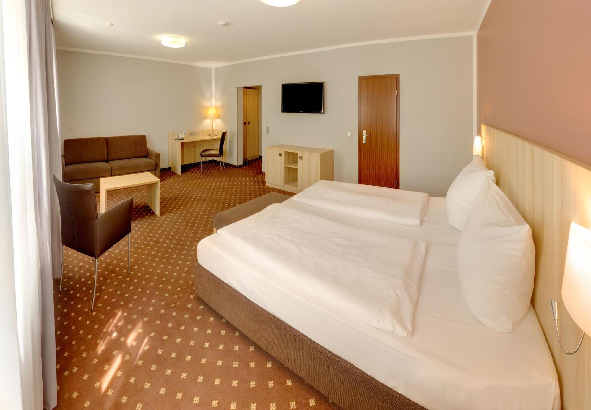 Budget Double Room Annex Building